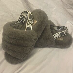 Gray UGG slippers/slides